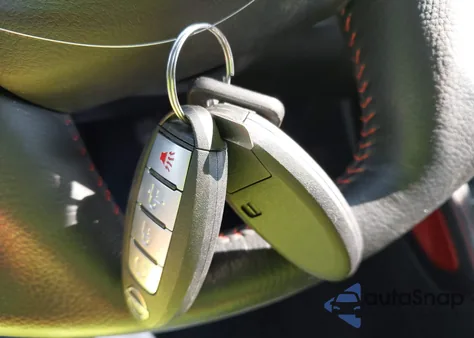 2023 Nissan Frontier Pro-4X 4X4 z USA, uszkodzony, nr VIN 1N6ED1EK4PN622489